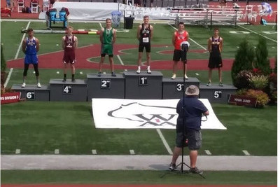 Kaden: HJ podium